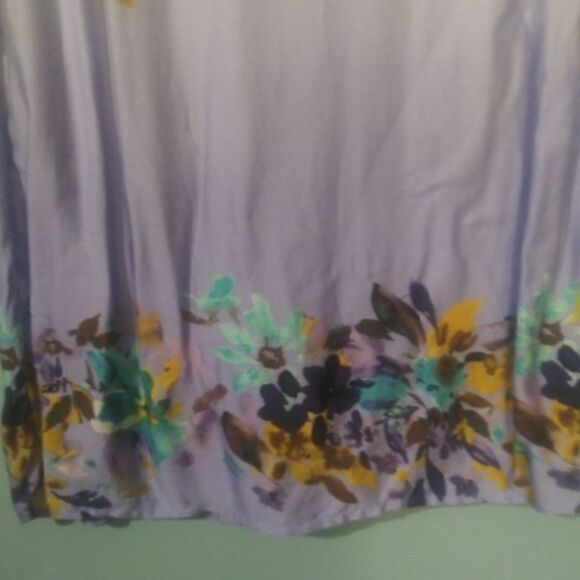 Charming charlie floral slip dress - Picture 3 of 9